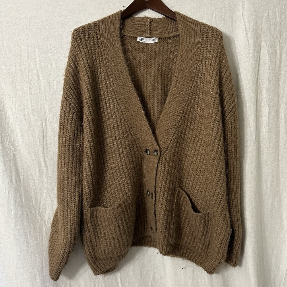 Zara Women's Long Sleeve Oversized Knit‎ Sweater Cardigan Tan Size Medium